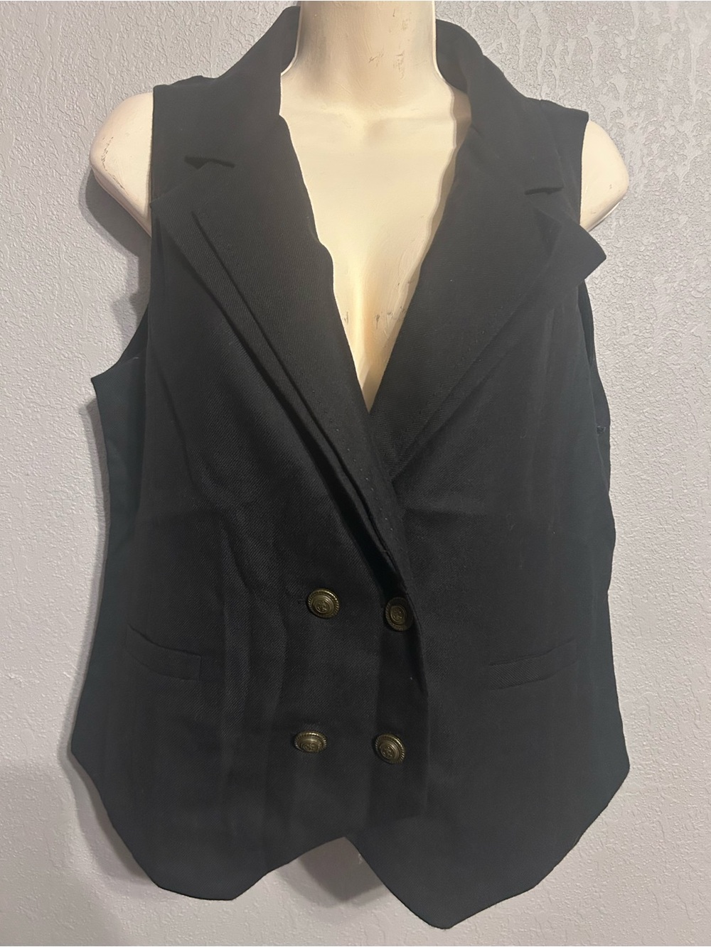 Black Double-Breasted Sleeveless Blazer Vest by Black